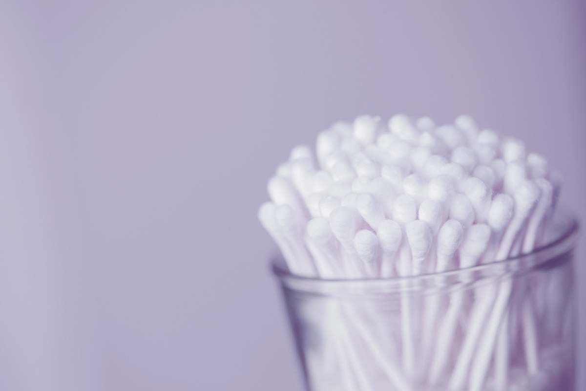 united states white cotton buds in container beauty